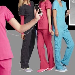 2 PIECE SET — Black  kd110 Barco Scrubs. Medium